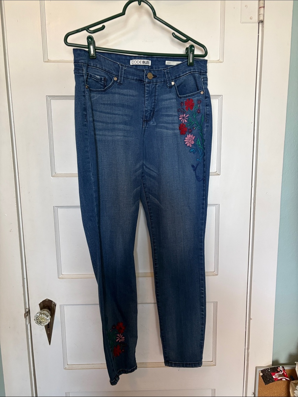 Code Bleu Soho Skinny Women's Blue Embroidered Jeans Size 10